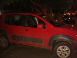 Carro era usado para levar duas portadoras de deficiência para tratamento, antes de ser roubado
